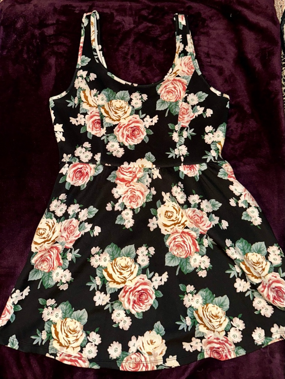 NWOT Forever 21 Black and Pink Sundress with Floral Pattern and Crew Neck